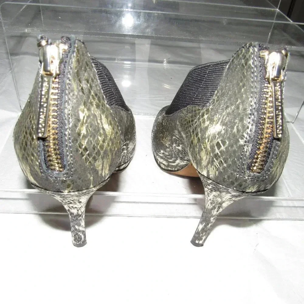 DONALD J PLINER Sassi Black Gold Booties Size 6M